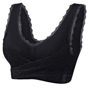Yoga Bra 3XL 44 BC Lace Trim Wireless Black Adjustable Side Hooks Supportive NEW